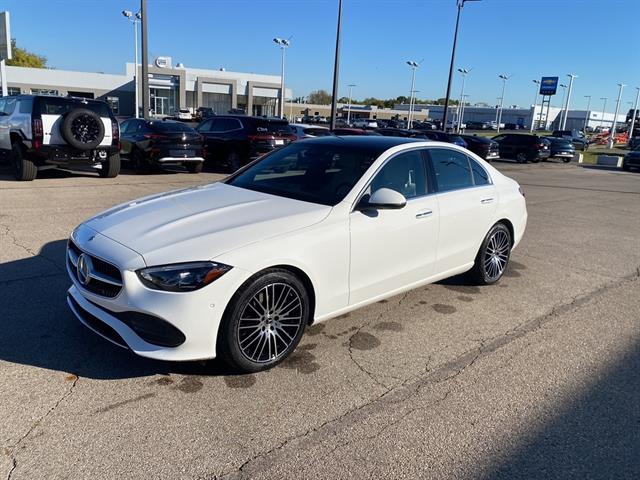 2025 Mercedes-Benz C-Class Sedan C 300's photo