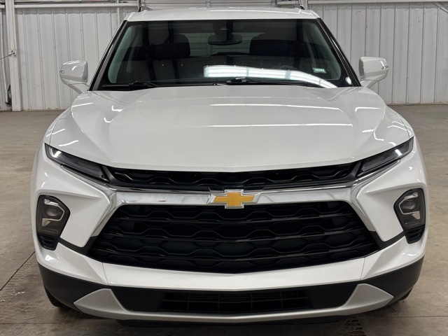 2024 Chevrolet Blazer 3LT photo 2