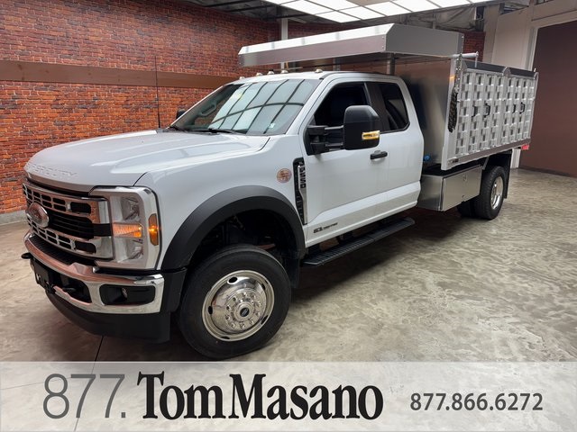 2025 Ford F-550 Super Duty Chassis Cab XL's photo