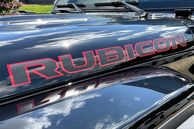 2024 Jeep Wrangler Rubicon X photo 22