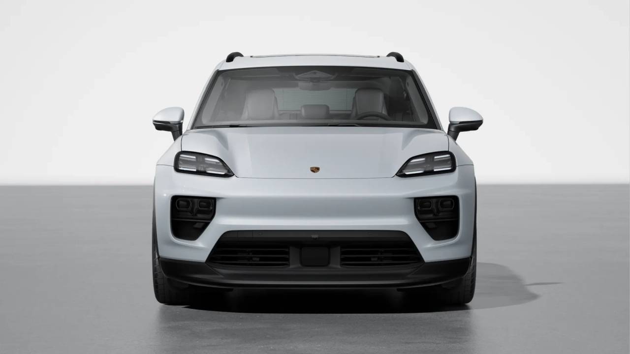 2025 Porsche Macan Electric photo 9