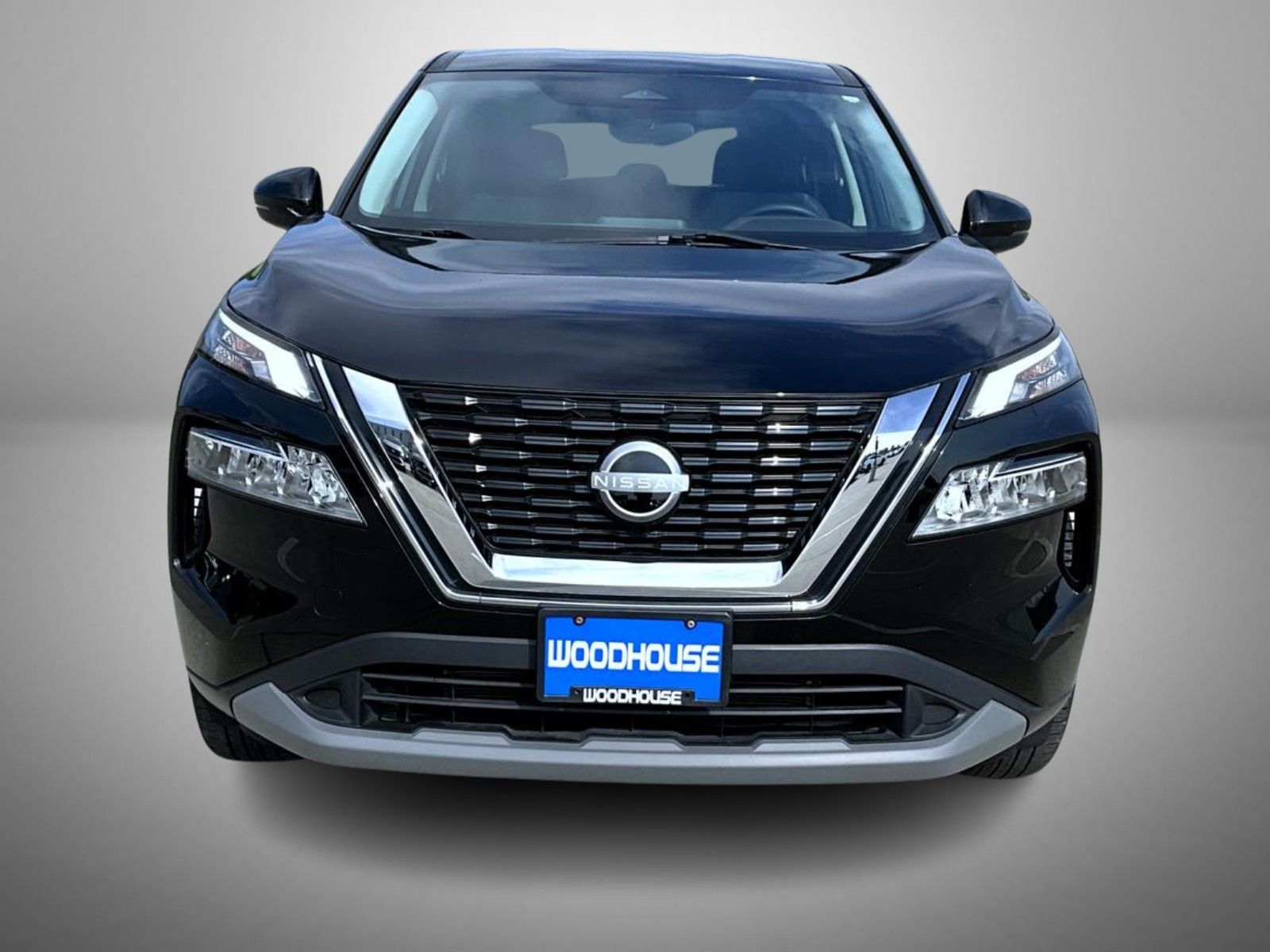 2022 Nissan Rogue SV photo 2