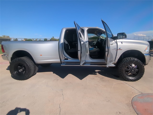 2017 Ram 3500 Big Horn photo 8