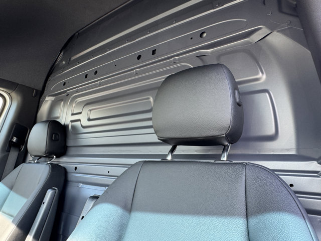 2026 Mercedes Benz Sprinter photo 2