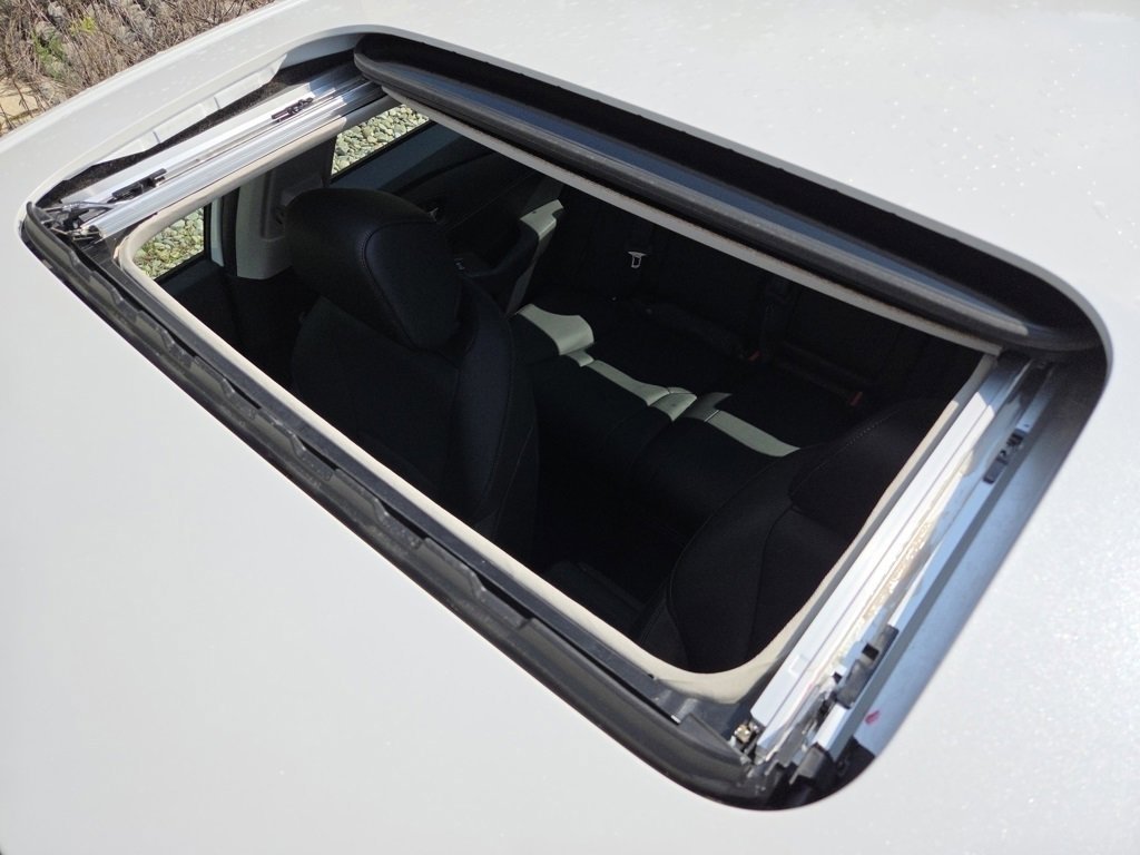 2023 Honda Accord Hybrid EX-L photo 7