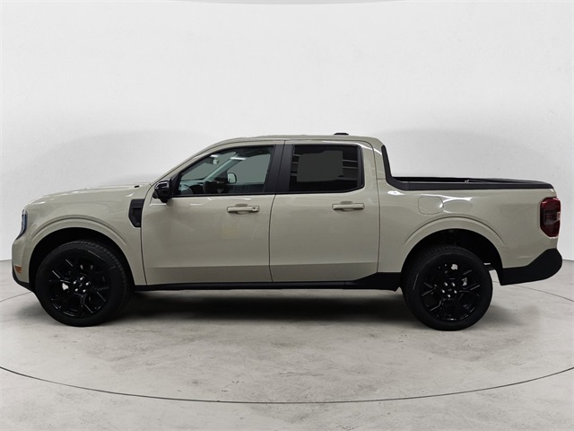 2025 Ford Maverick Lariat photo 2