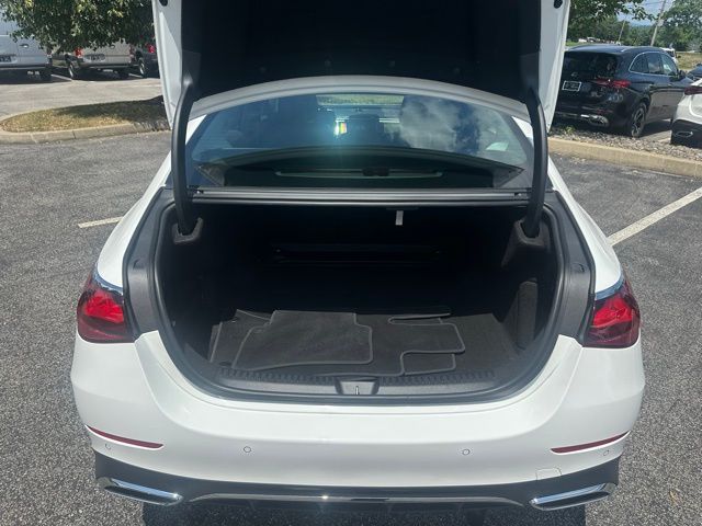 2025 Mercedes Benz E 350 4MATIC photo 36