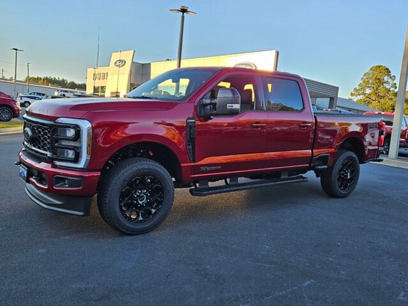 2026 Ford F-250 Lariat photo 3