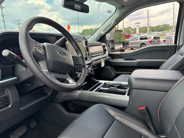 2025 Ford F-350 photo 29