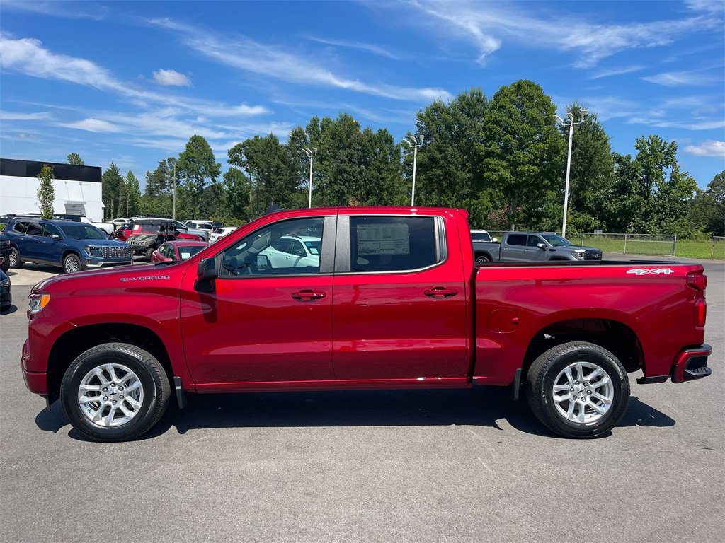 2026 Chevrolet Silverado 1500 RST photo 2