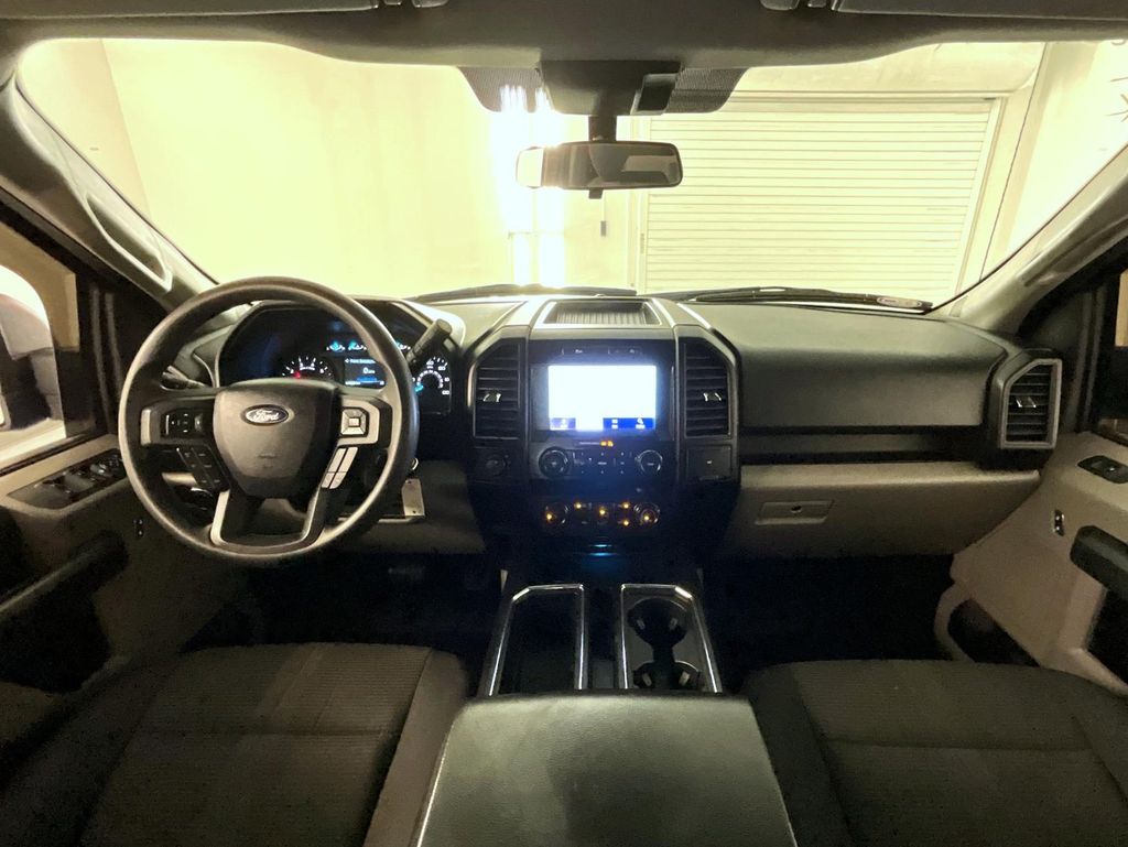 2020 Ford F-150 XL photo 12