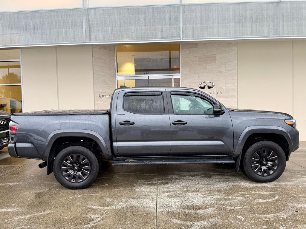 2023 Toyota Tacoma Limited photo 4