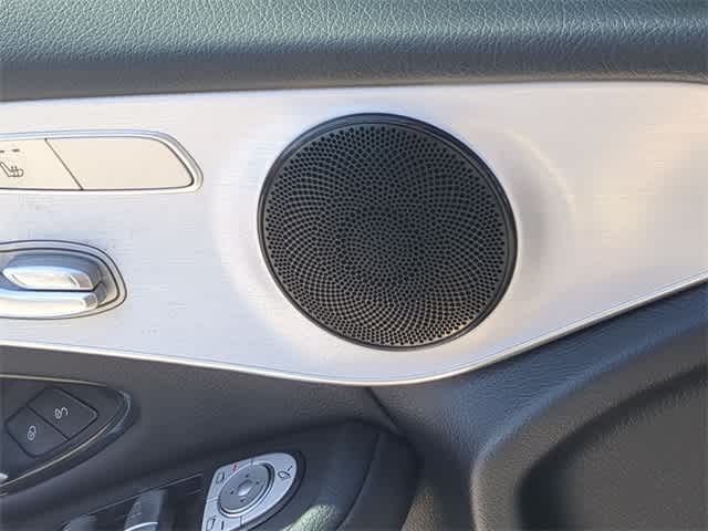 2021 Mercedes Benz GLC 300 photo 17
