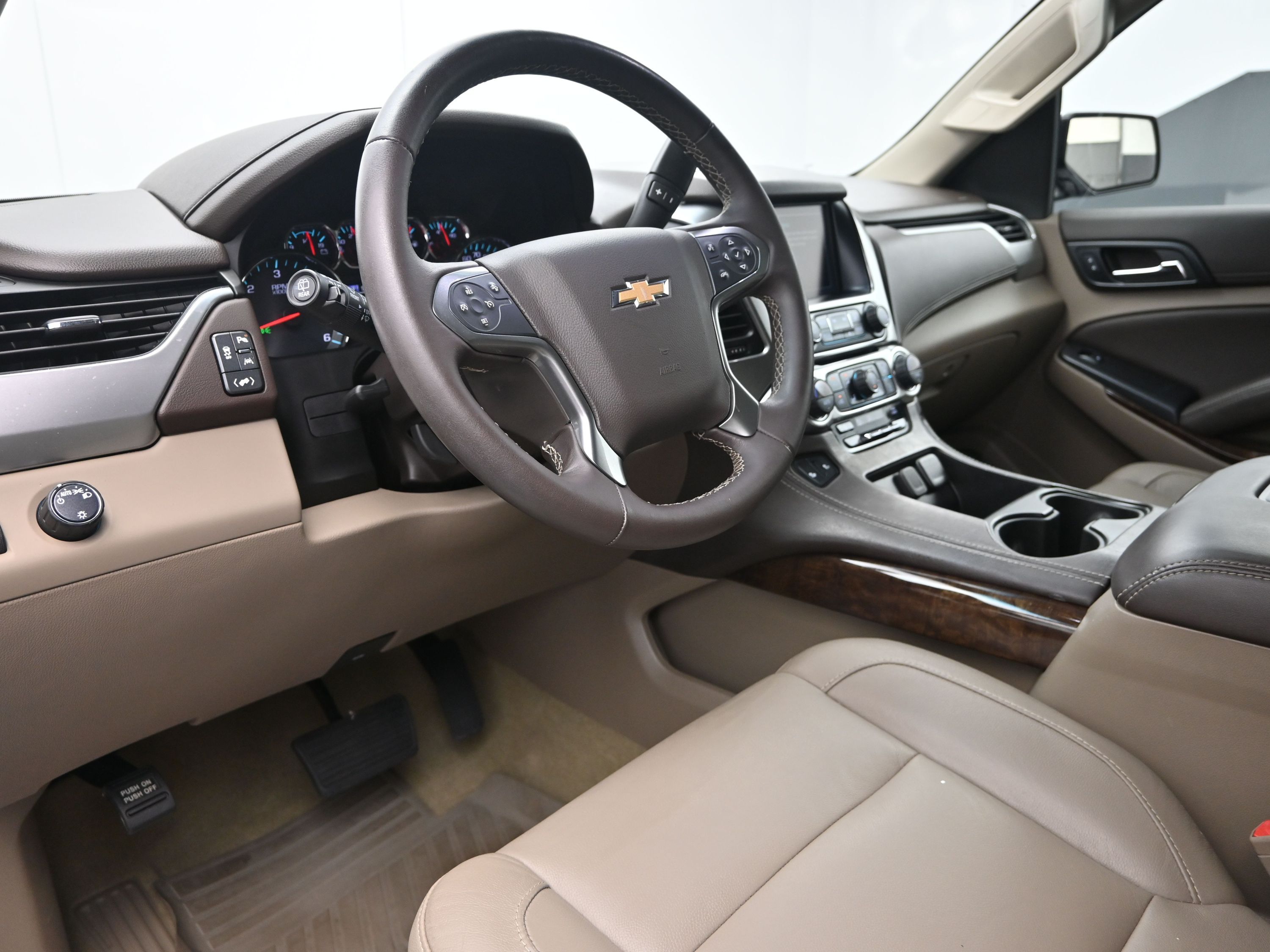 2018 Chevrolet Tahoe LT photo 8