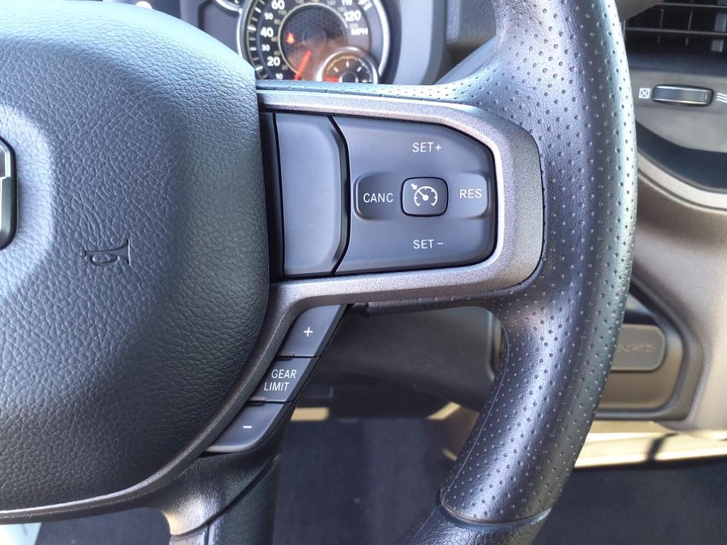 2024 Ram 4500 Tradesman photo 16