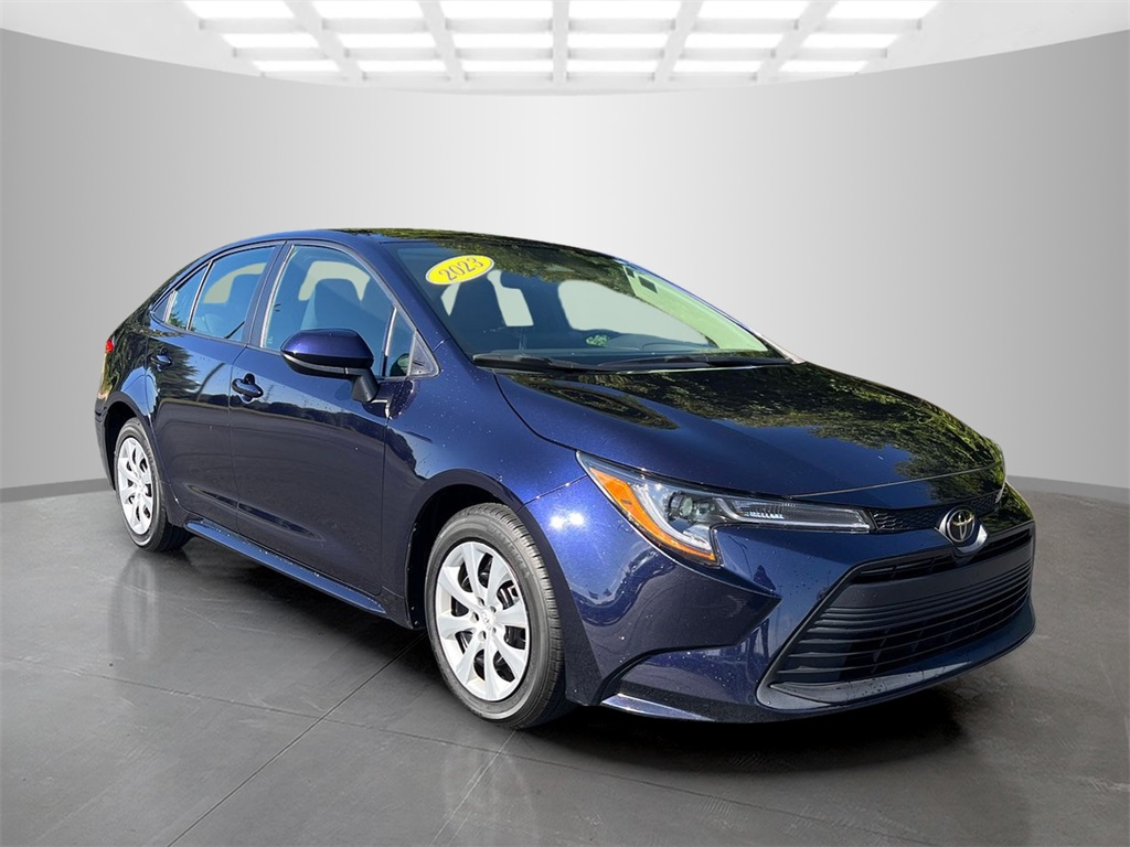 2023 Toyota Corolla LE photo 5