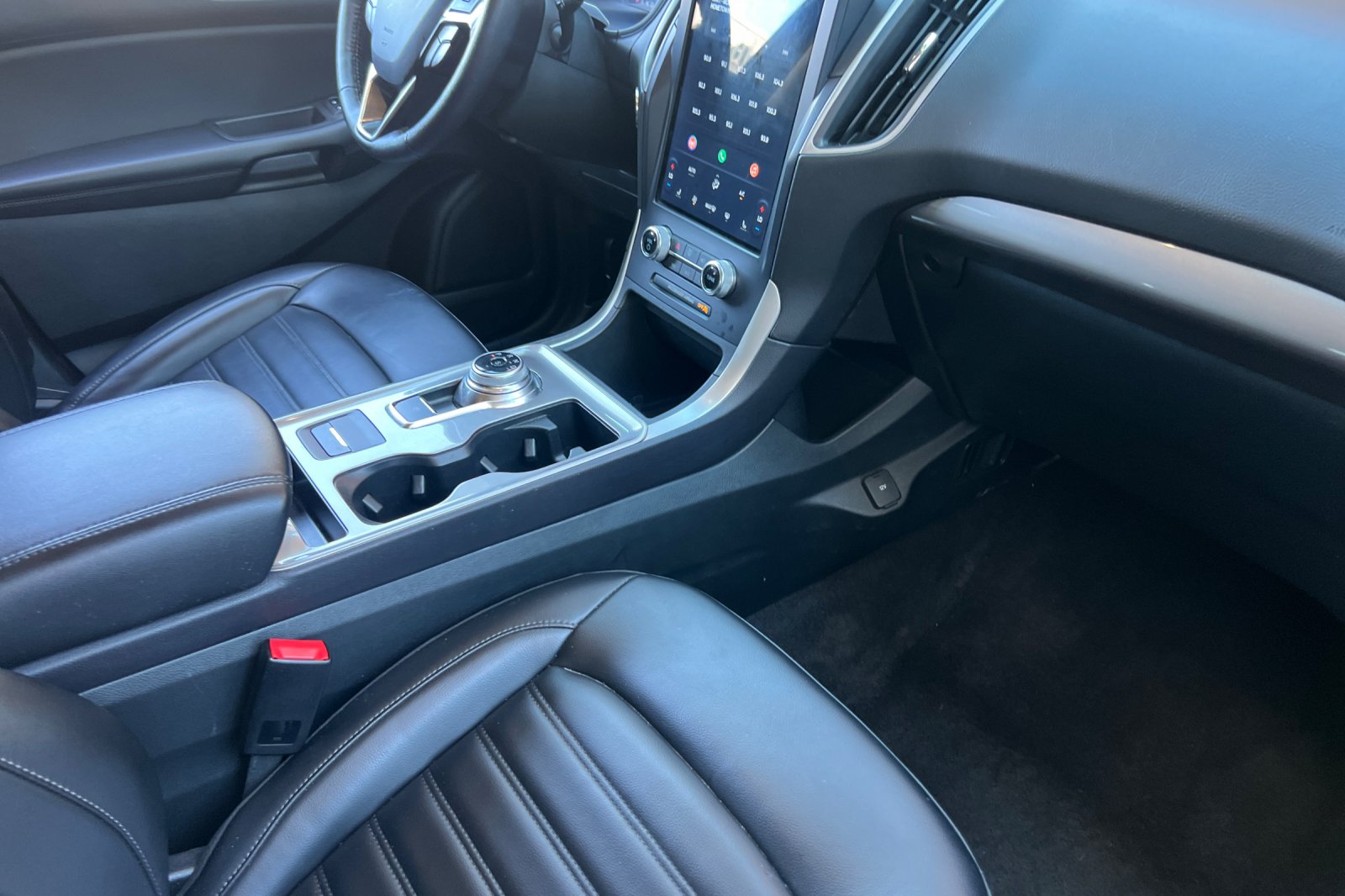 2023 Ford Edge SEL photo 11