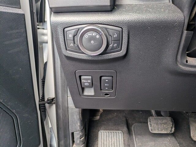 2019 Ford F-150 XLT photo 26