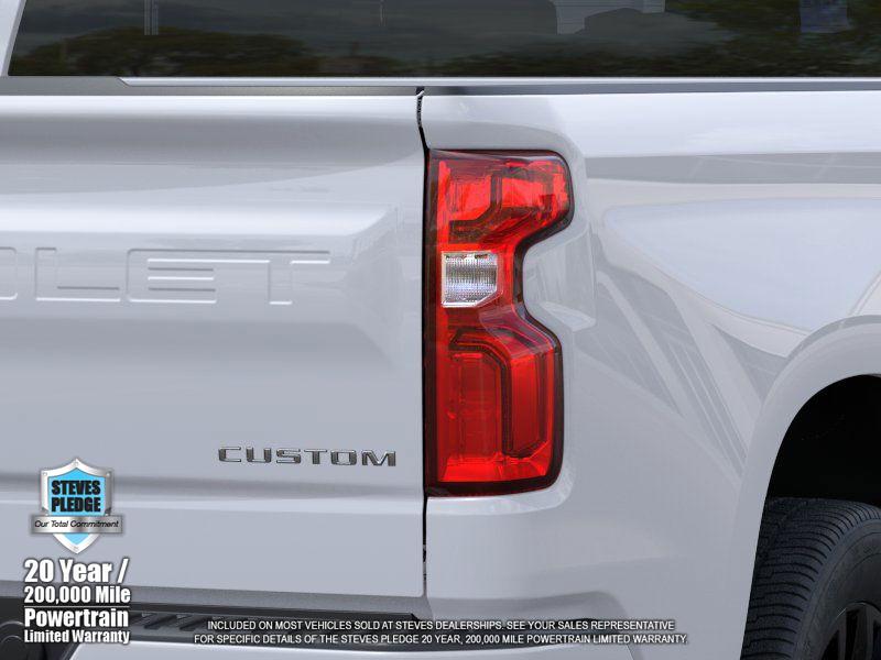 2025 Chevrolet Silverado 1500 Custom photo 11