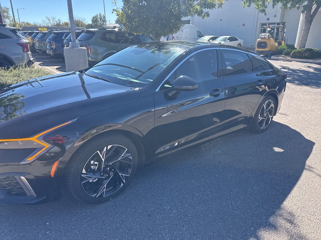 2025 Kia K5 GT-Line photo 2