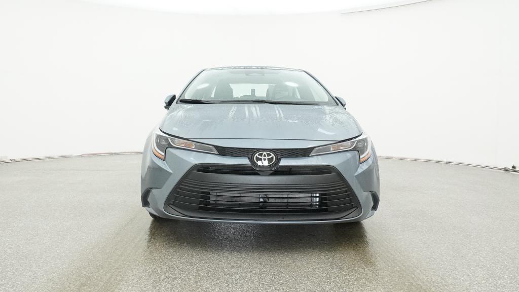 2026 Toyota Corolla LE photo 3