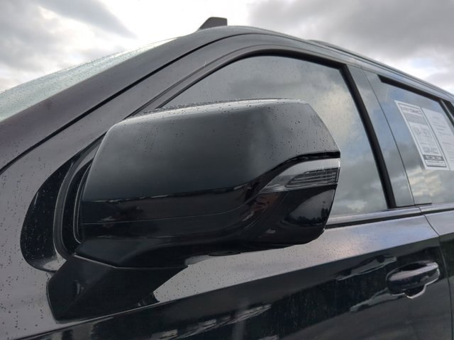 2024 Chevrolet Tahoe Z71 photo 29