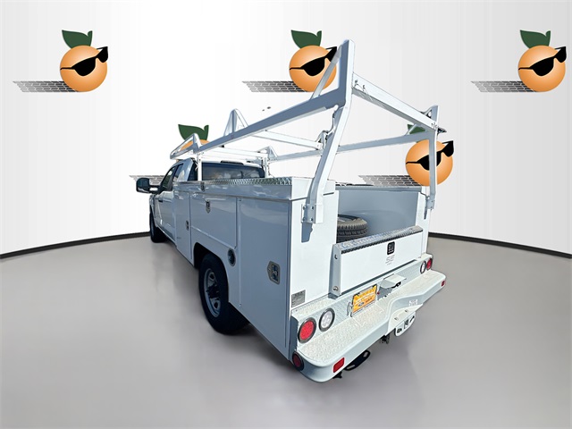 2025 Ford F-350 photo 3