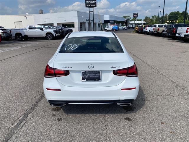 2019 Mercedes Benz A 220 4MATIC photo 5
