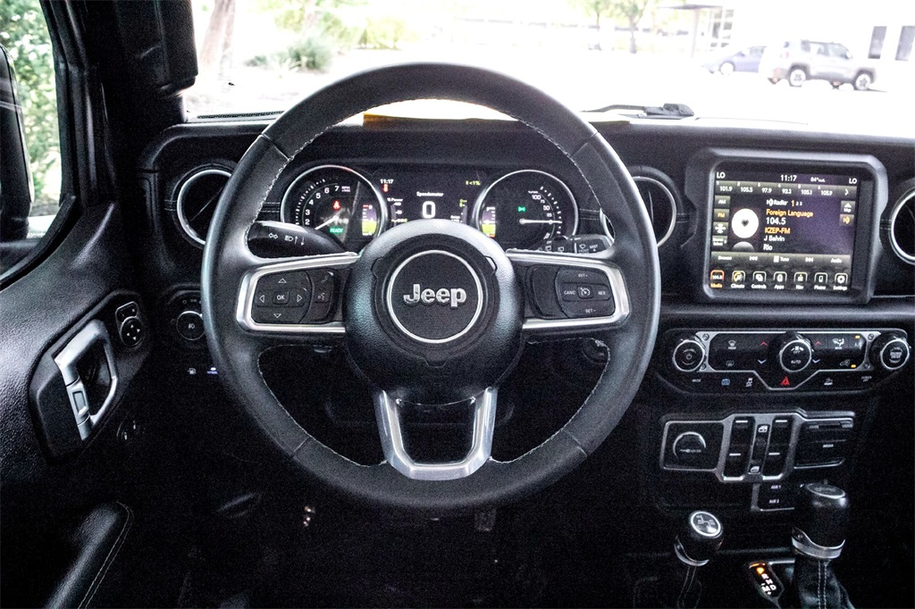 2023 Jeep Wrangler Sahara 4xe photo 28