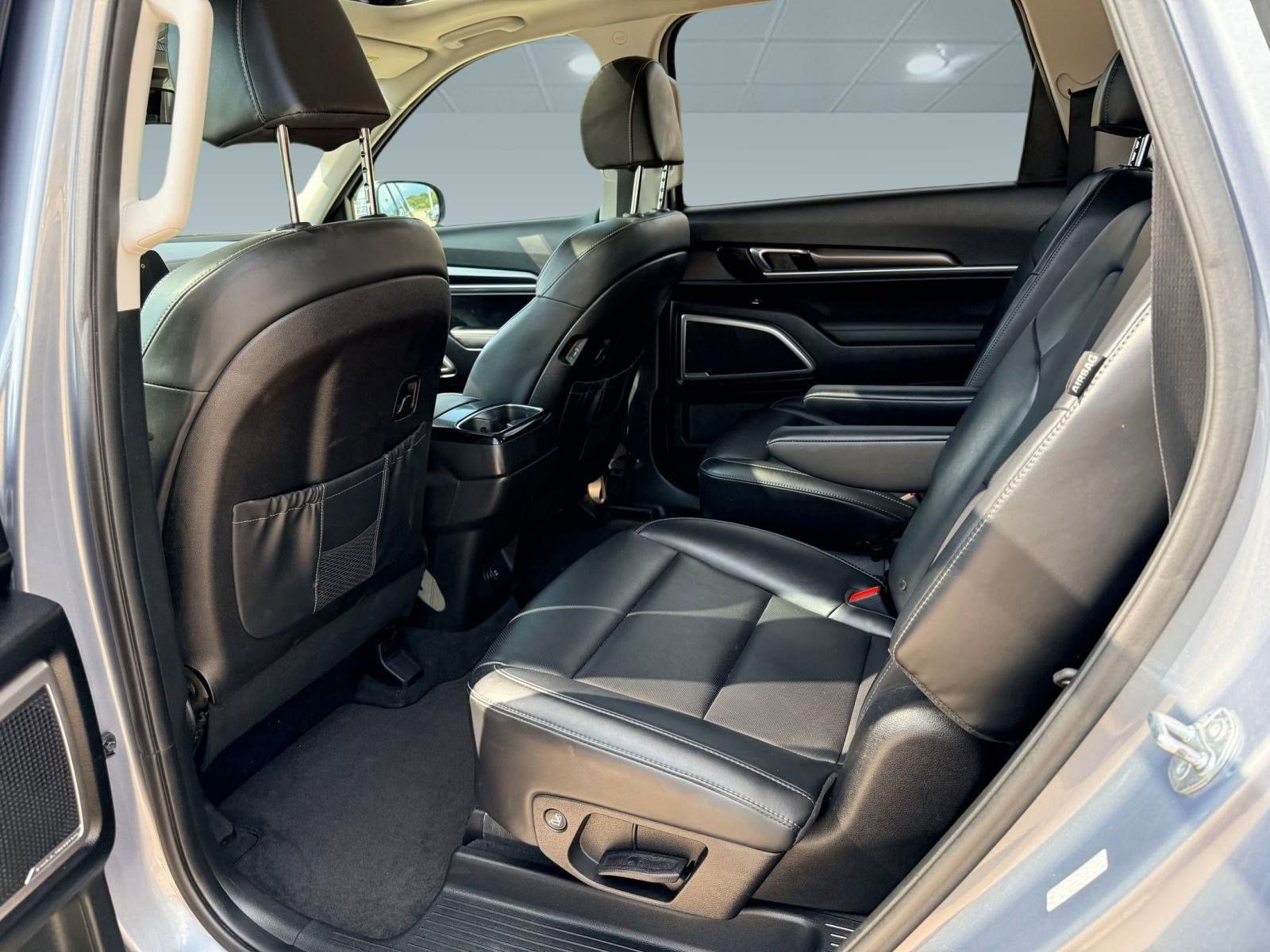 2024 Kia Telluride S photo 11