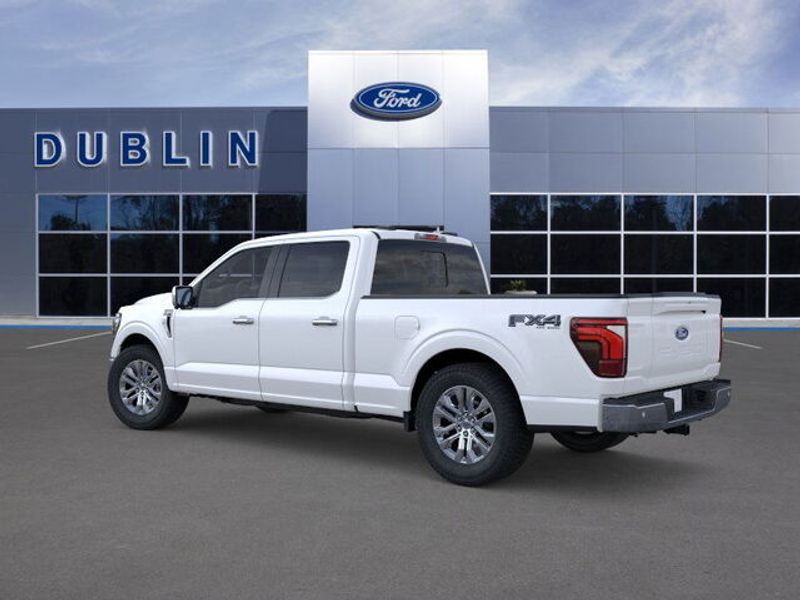 2025 Ford F-150 Lariat photo 4