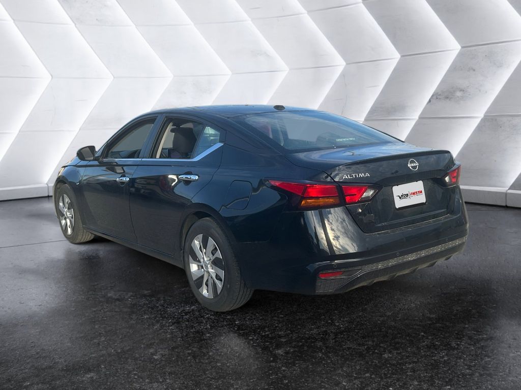2025 Nissan Altima 2.5 S photo 6