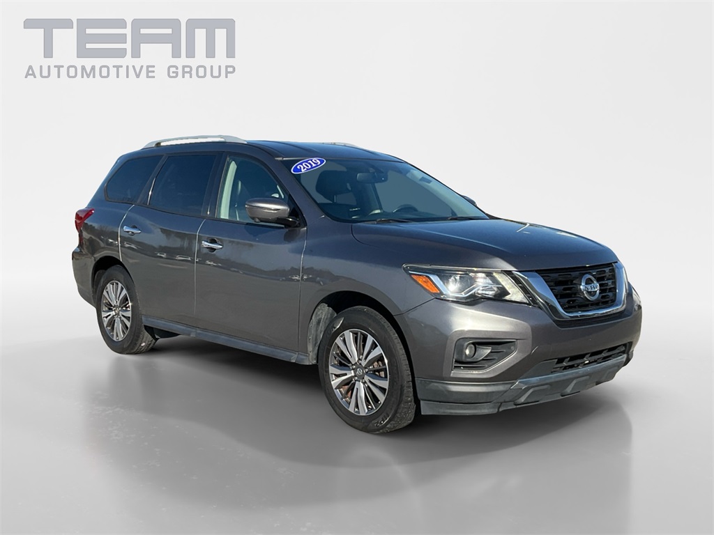 2018 Nissan Pathfinder SL