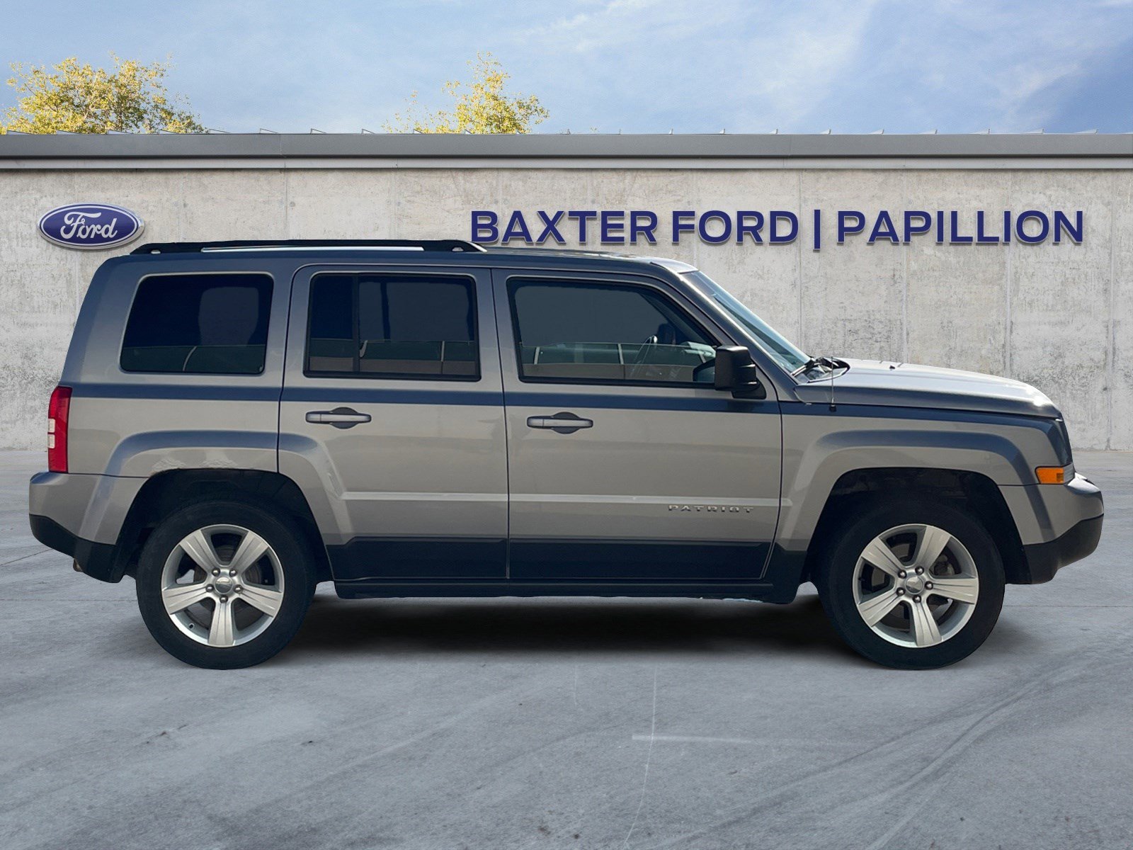 2016 Jeep Patriot Latitude photo 4