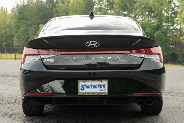 2023 Hyundai Elantra N Line photo 9