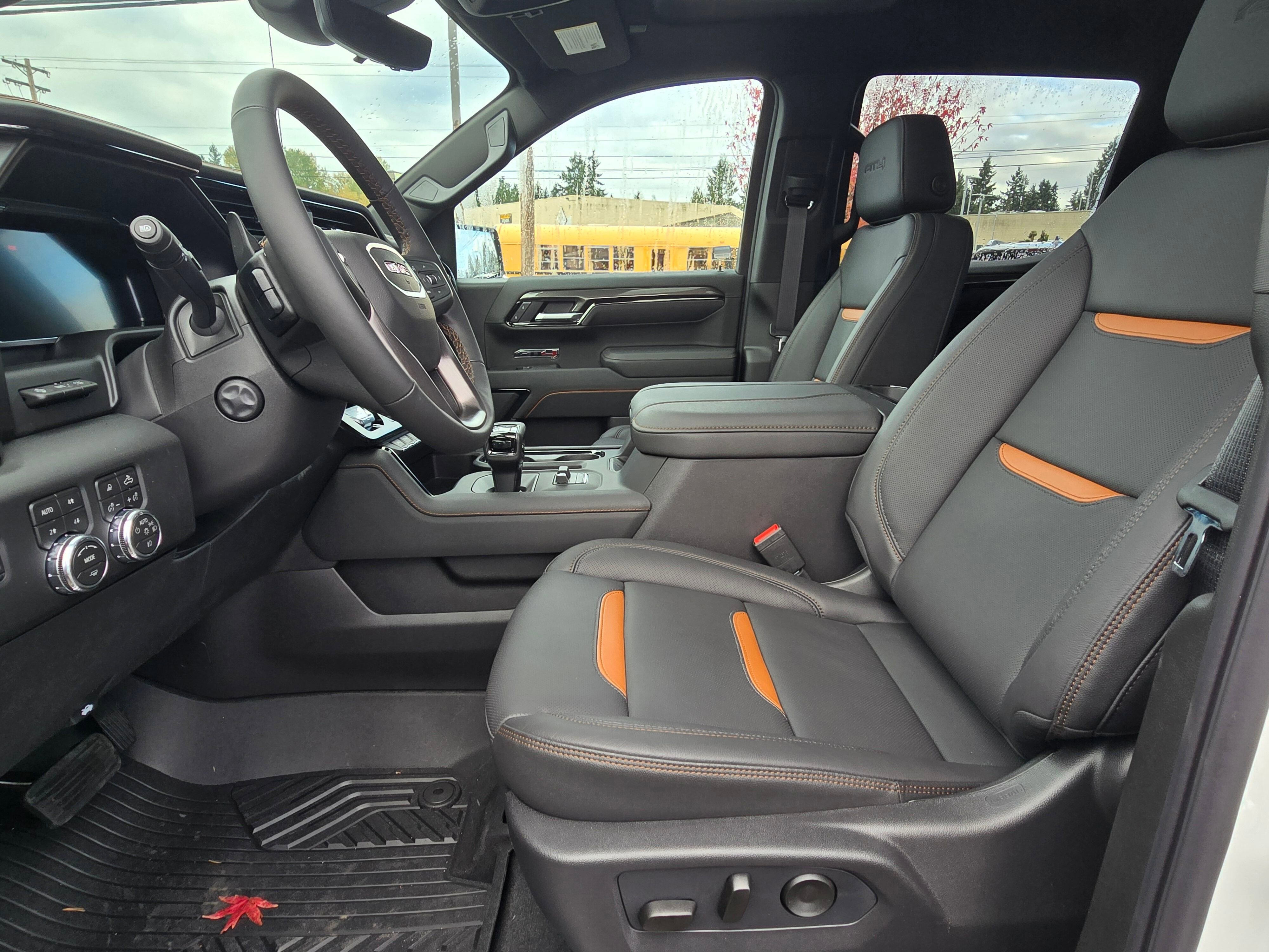 2026 Gmc Sierra 1500 photo 2