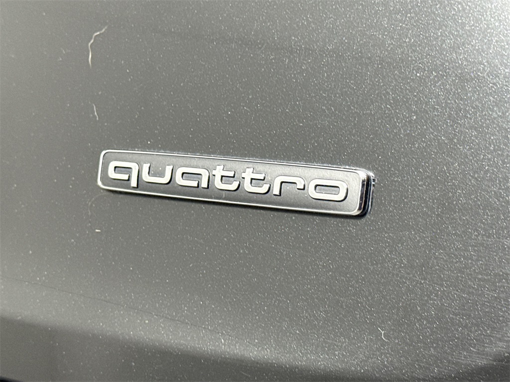 2023 Audi Q5 45 S line Premium Plus photo 19