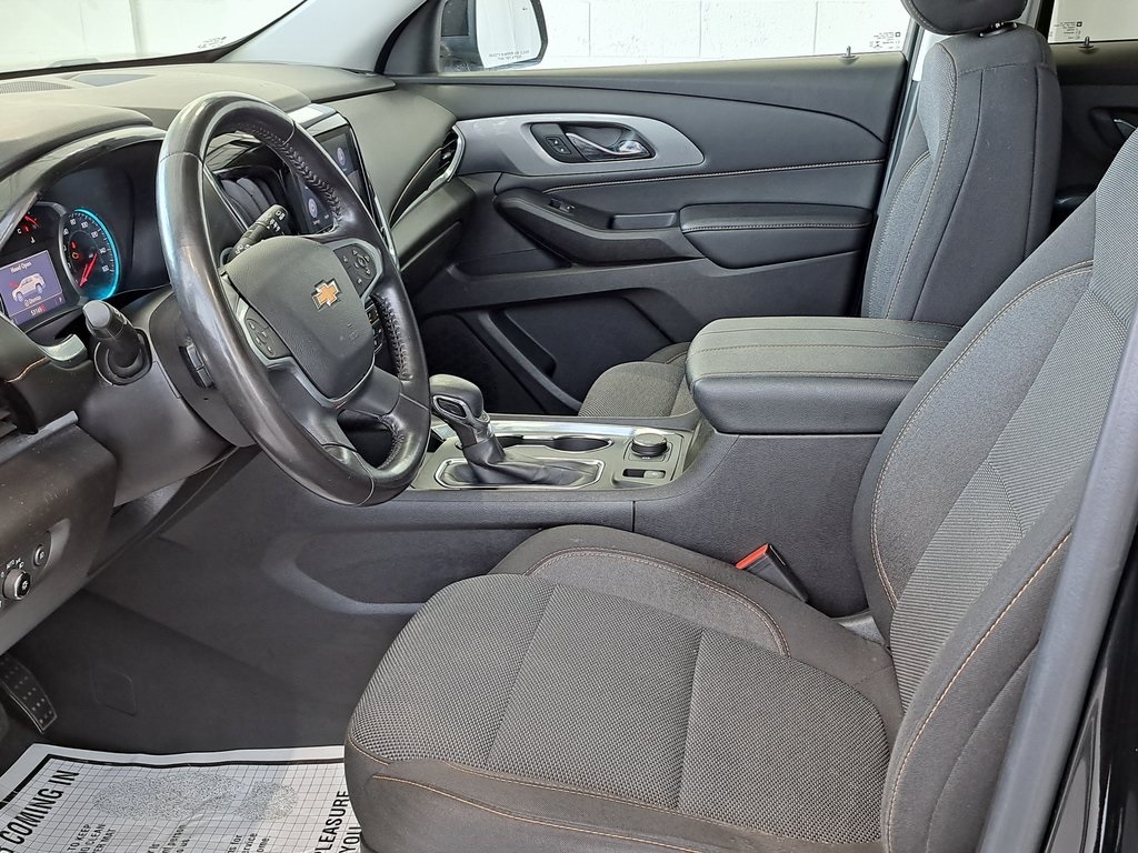 2021 Chevrolet Traverse photo 21
