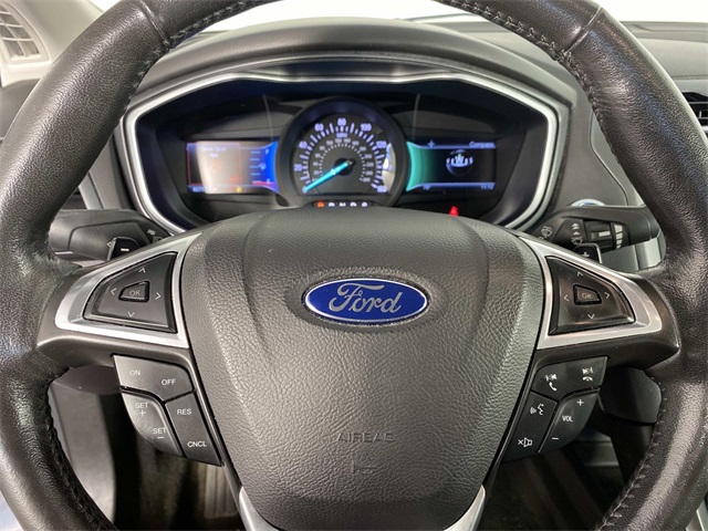 2014 Ford Fusion Titanium photo 12