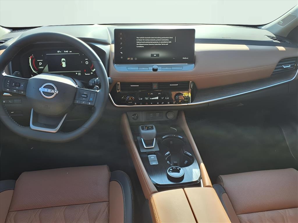2026 Nissan Rogue Platinum photo 12