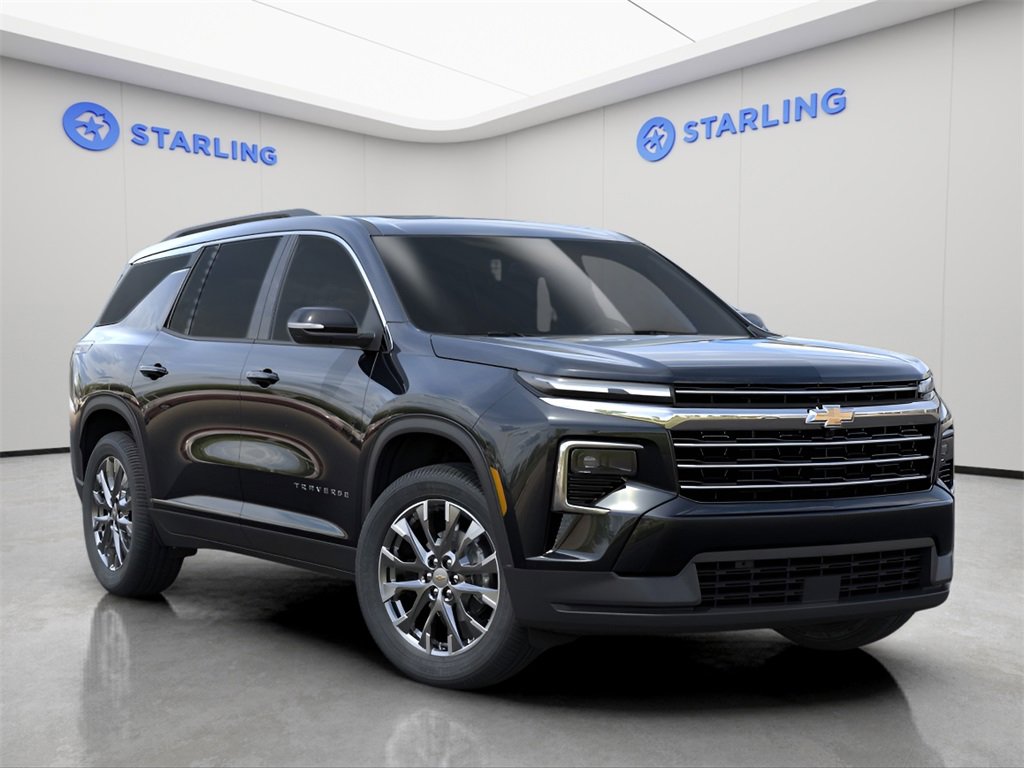 2026 Chevrolet Traverse photo 2