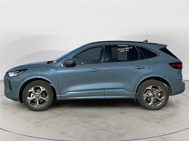 2024 Ford Escape ST-Line Select photo 2