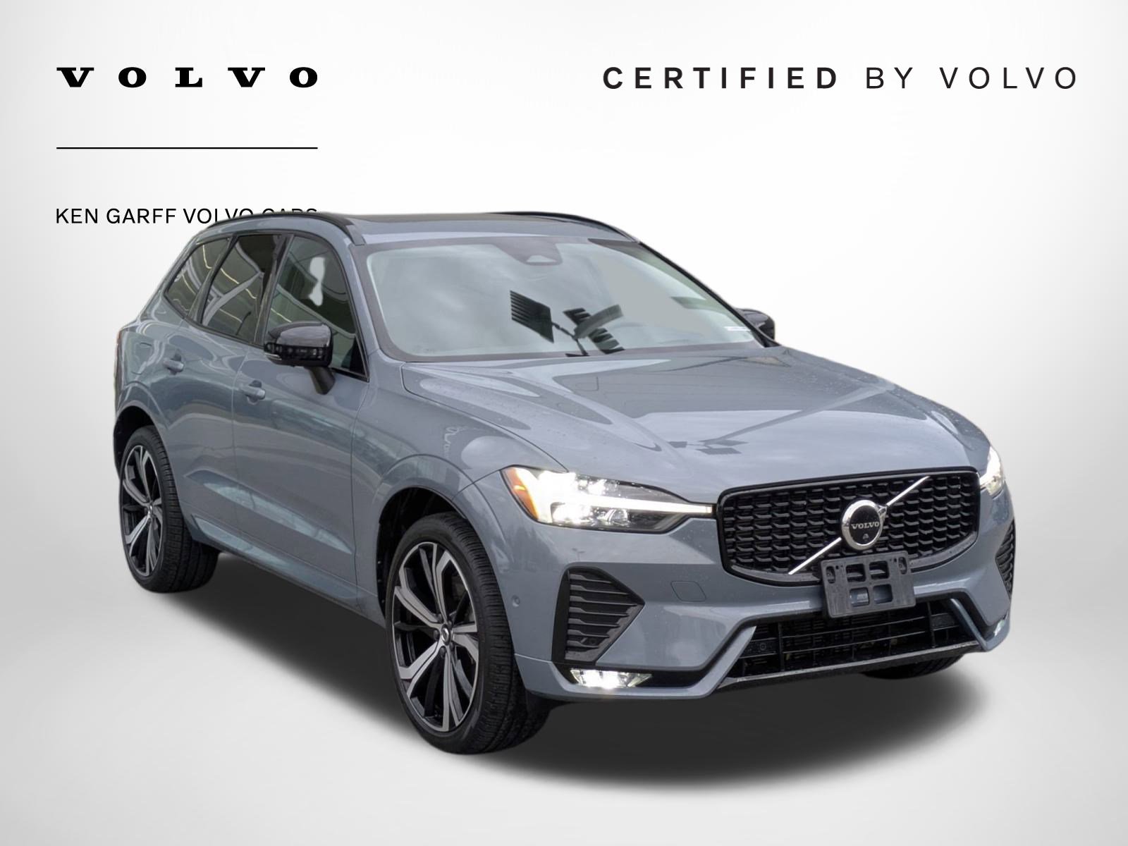 2023 Volvo XC60 Ultimate's photo