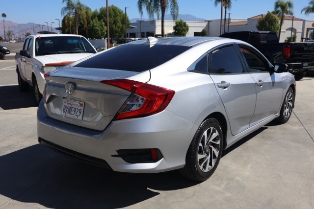 2017 Honda Civic EX photo 3