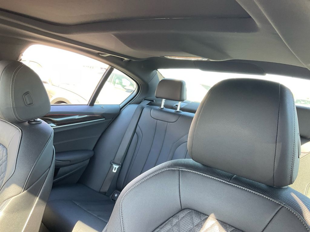 2022 Bmw 530e photo 14