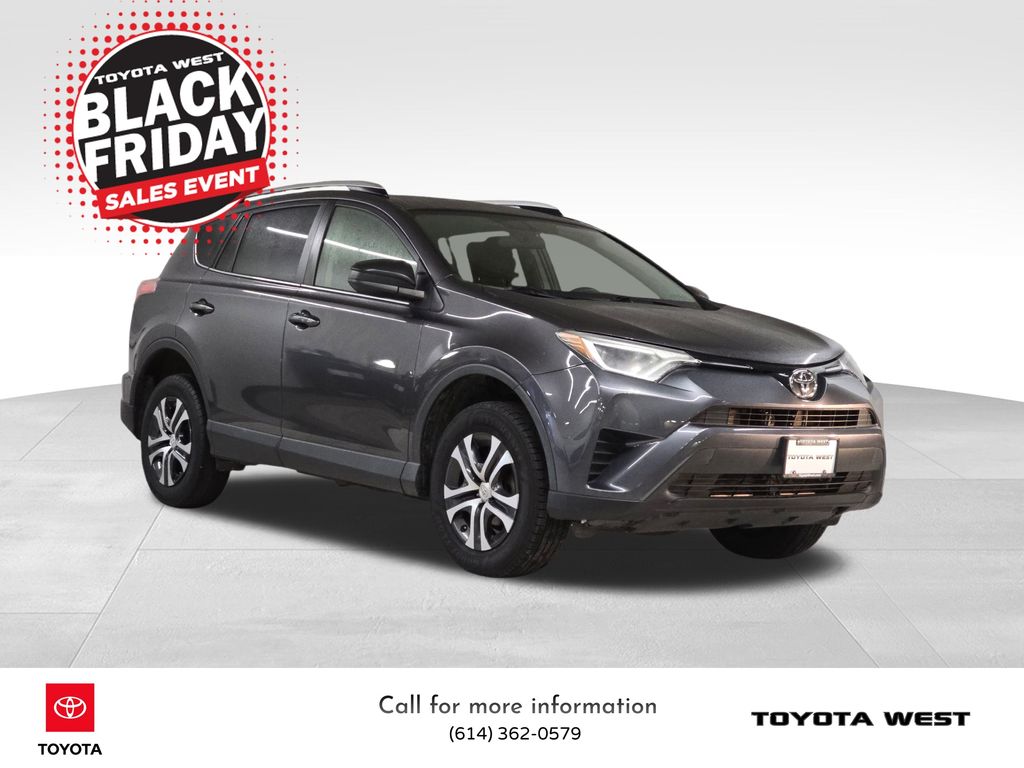 2016 Toyota RAV4 LE photo 2
