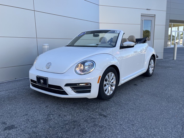 2019 Volkswagen Beetle Convertible S photo 7