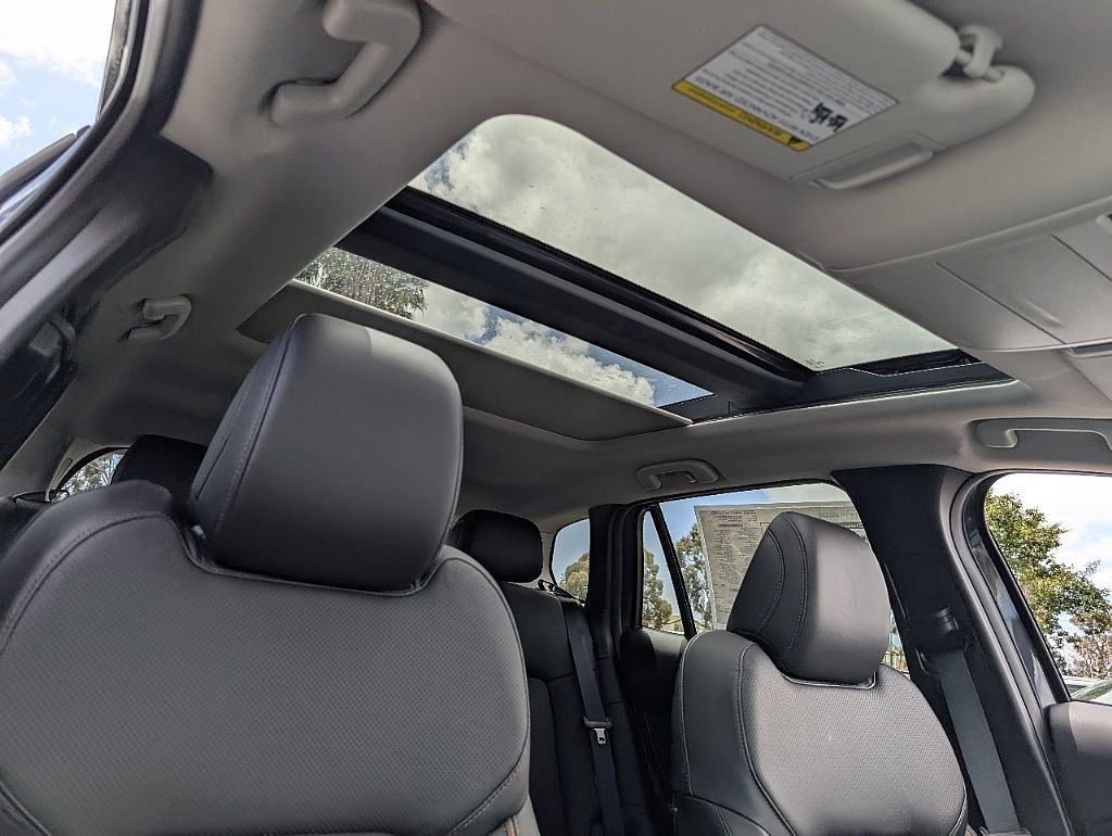 2025 Mazda CX-50 Premium Plus photo 14