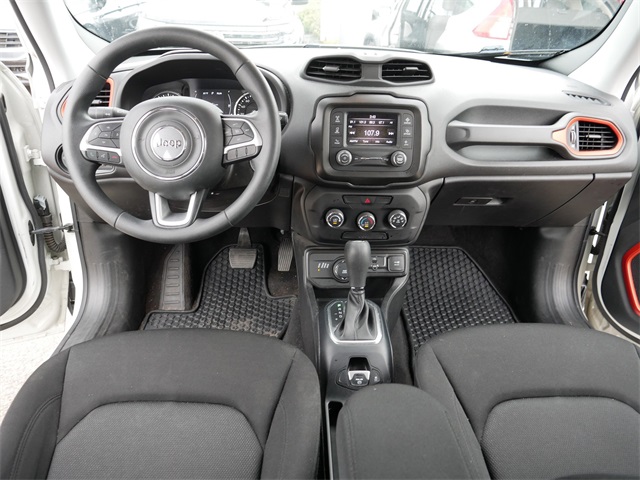 2020 Jeep Renegade Sport photo 17
