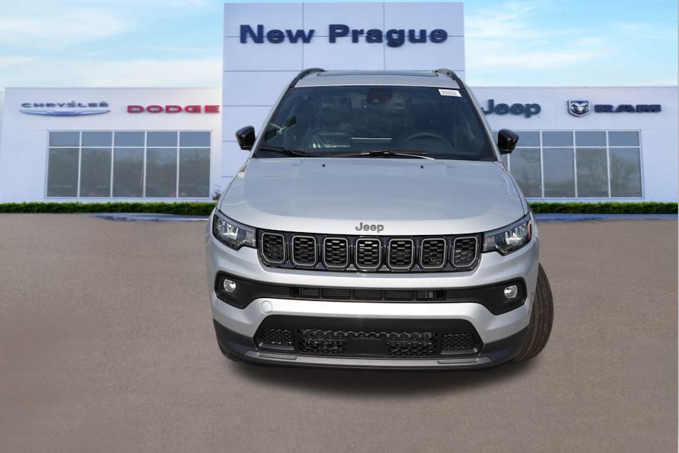 2025 Jeep Compass Latitude photo 4